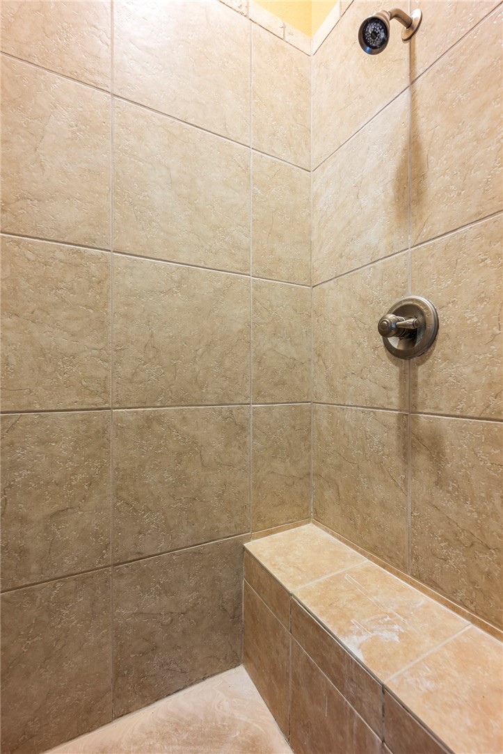 Peaks Ph Ii, The Rogers - Residential