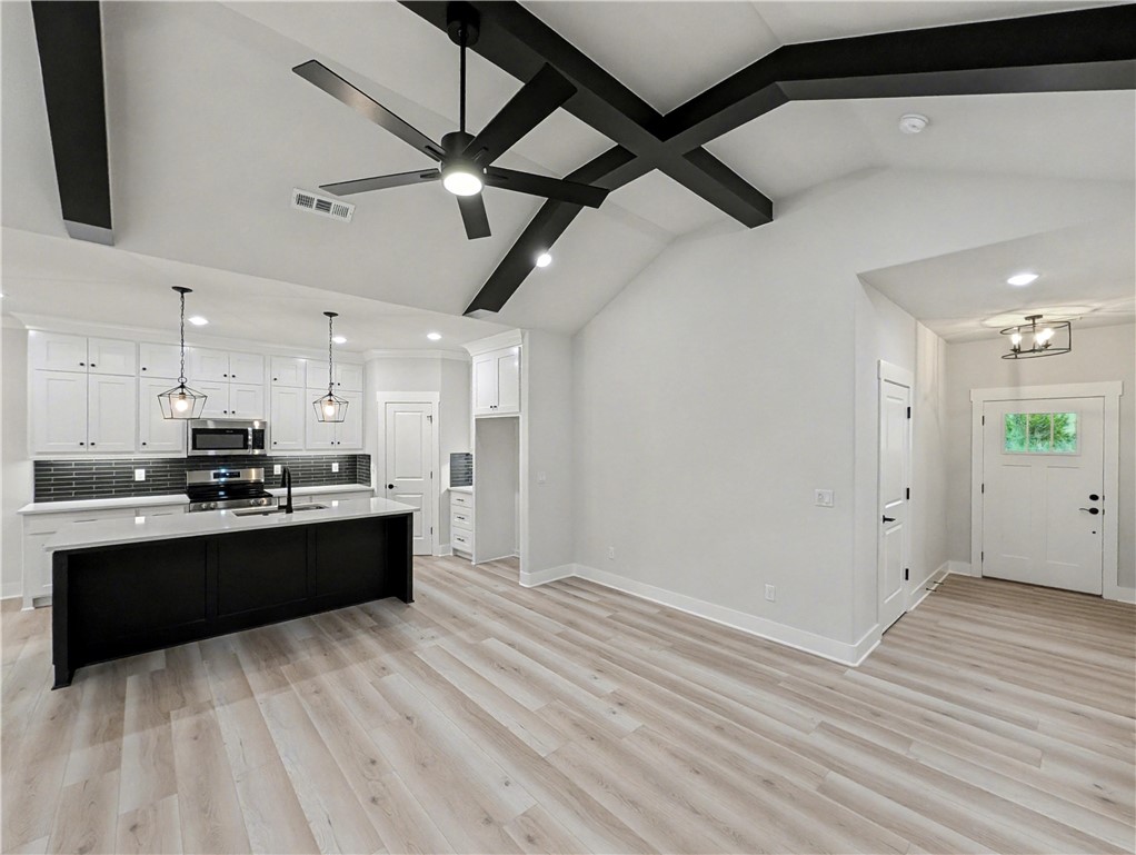 Hillswick Sub Bvv - Residential Lease