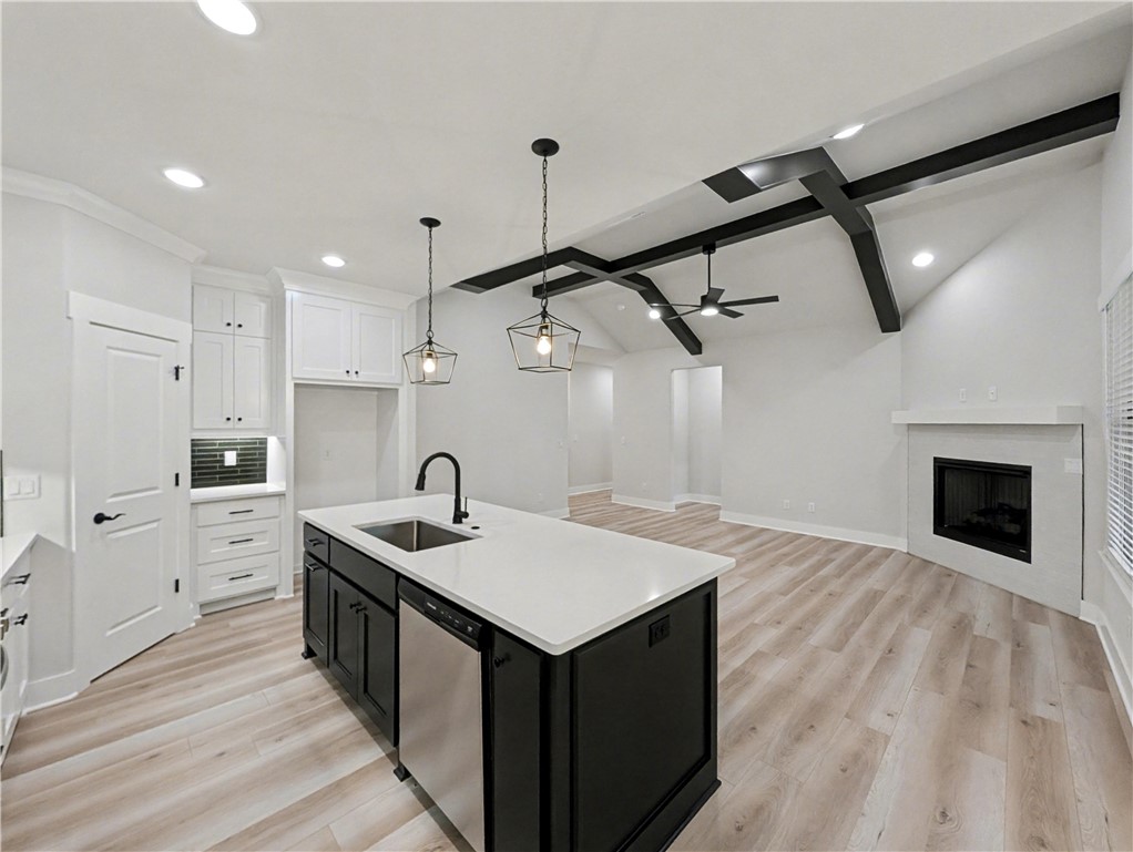 Hillswick Sub Bvv - Residential Lease