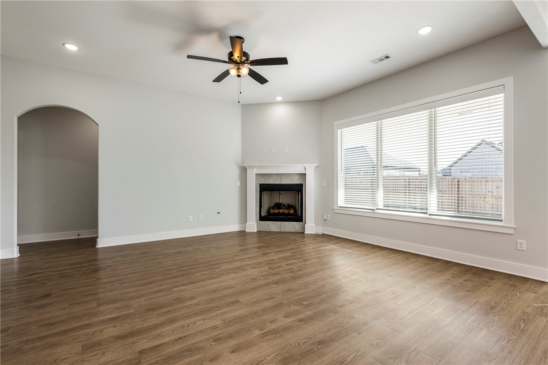 Woodridge Sub Ph Iii & Iv - Residential