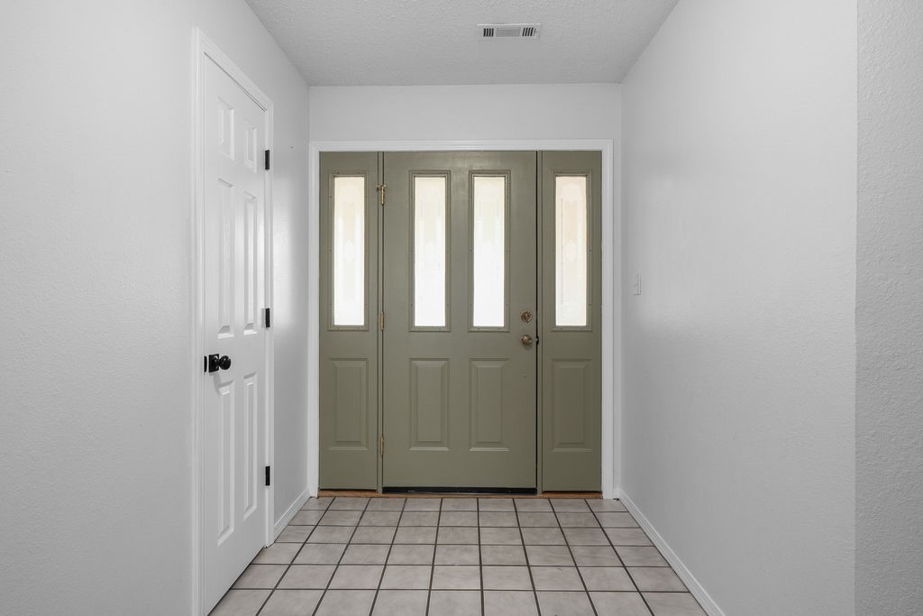 Dora Original - Residential