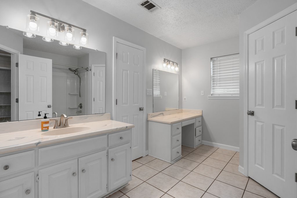 Dora Original - Residential