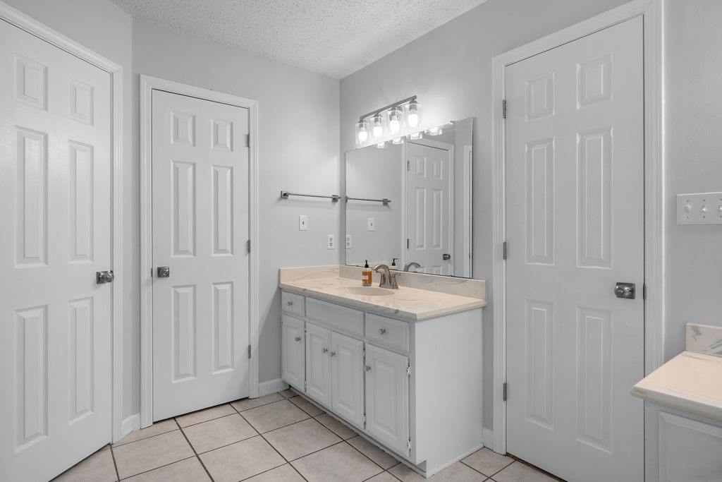 Dora Original - Residential