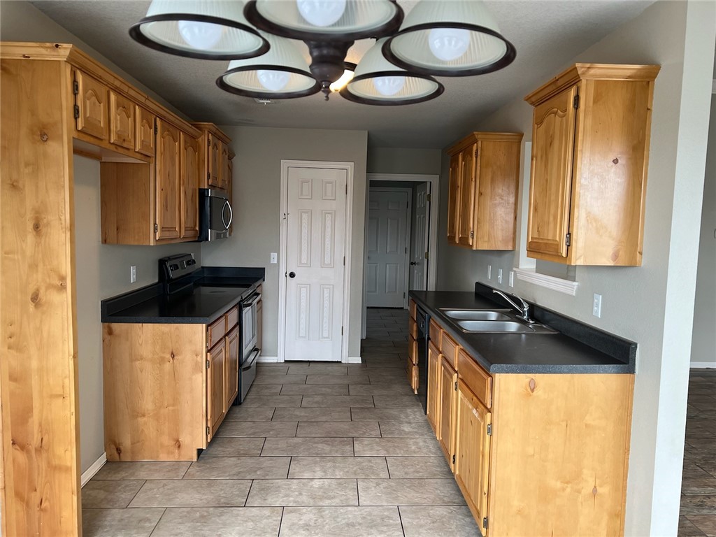 SERENITY S/D PH II - Residential Lease