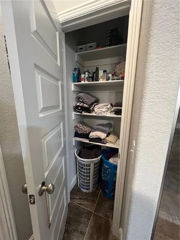 Bentonville, Arkansas 72713, United States, 3 Bedrooms Bedrooms, ,3 BathroomsBathrooms,Residential,Active,82586