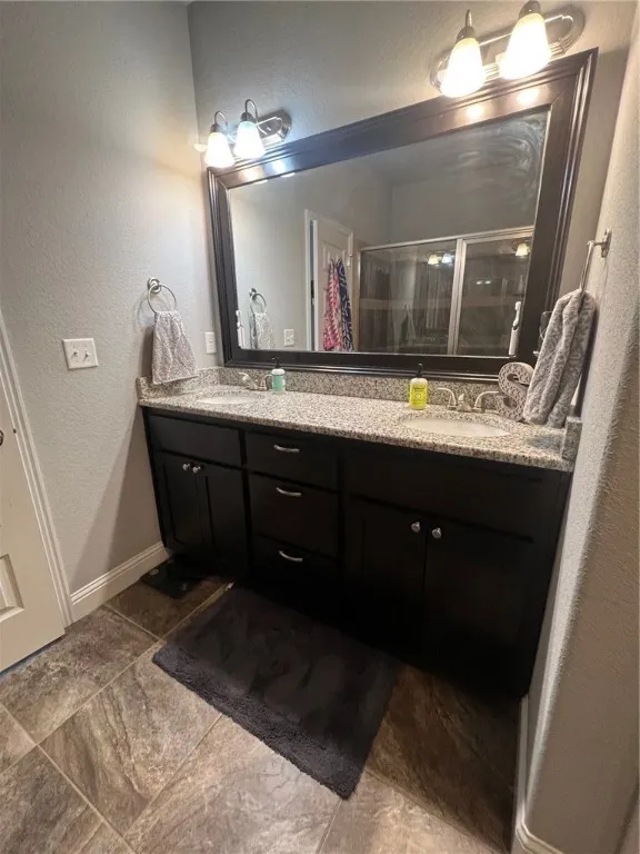 Bentonville, Arkansas 72713, United States, 3 Bedrooms Bedrooms, ,3 BathroomsBathrooms,Residential,Active,82586