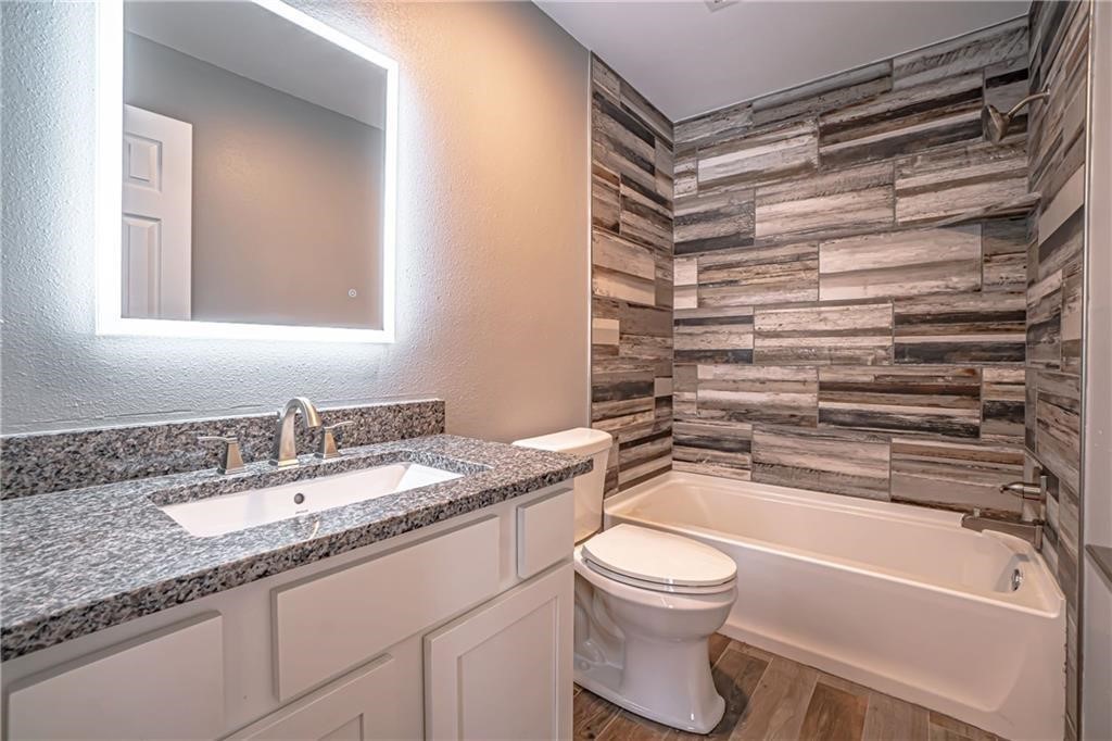 Royal Heights Add Bentonville - Residential Lease