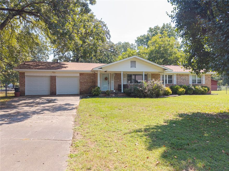 Investor Special! This fixer-upper near the college is a prime opportunity for rental income or resale. Just minutes from campus, this property offers an ideal location for student housing or short-term rentals. With 3 bedrooms and 2 bathrooms and a spacious layout, the home has strong potential once updated. In addition, it has two living areas and an eat-in kitchen. The lot provides room for improvements or additions, and with the high demand for housing in this area, the return on investment is promising. Bring your vision and transform this property into a cash-flowing asset!