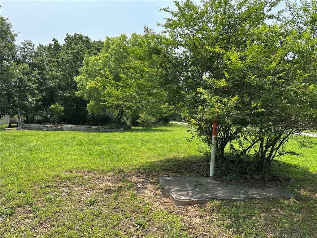 Cedar Heights - Land