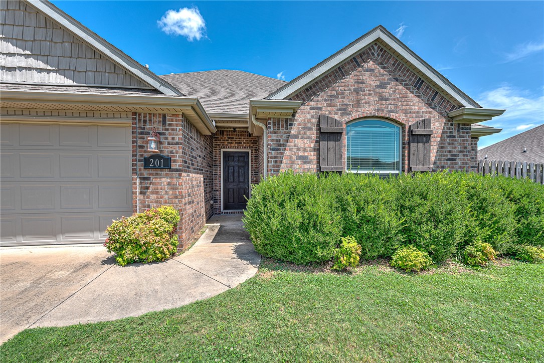 Welcome to this beautifully maintained home nestled in a quiet Centerton neighborhood just minutes from Bentonville schools, local parks, and the areaās best shopping and dining. This spacious residence offers a functional split floor plan with 3 bedrooms, 2 bathrooms, and an open-concept living area perfect for entertaining or relaxing with family. The kitchen features granite countertops, a large pantry, and ample cabinet space. The primary suite boasts a generous walk-in closet and a dual-sink vanity. Enjoy your morning coffee on the covered patio overlooking the fenced backyard. Located near Centerton Gamble Elementary and close to Walmart's home office, this home provides easy access to biking trails, community events, and all that Northwest Arkansas has to offer. Whether you're looking for comfort, convenience, or top-rated schools, this move-in ready gem delivers it all in a highly desirable and growing community.
