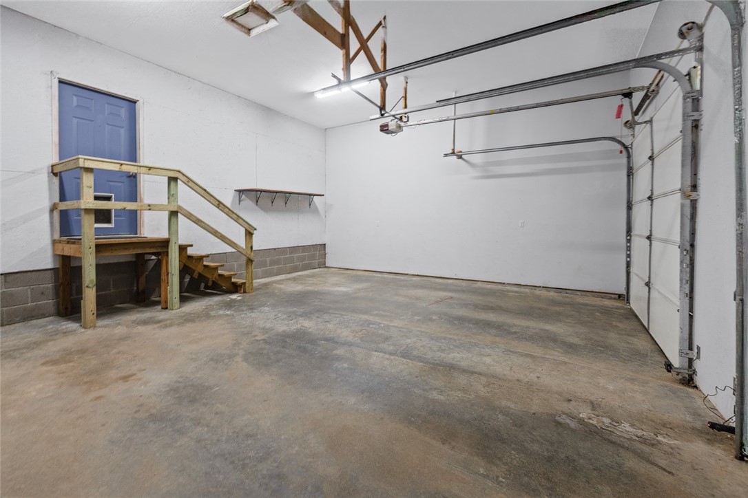 04-18-31-HIGHFILL - Residential