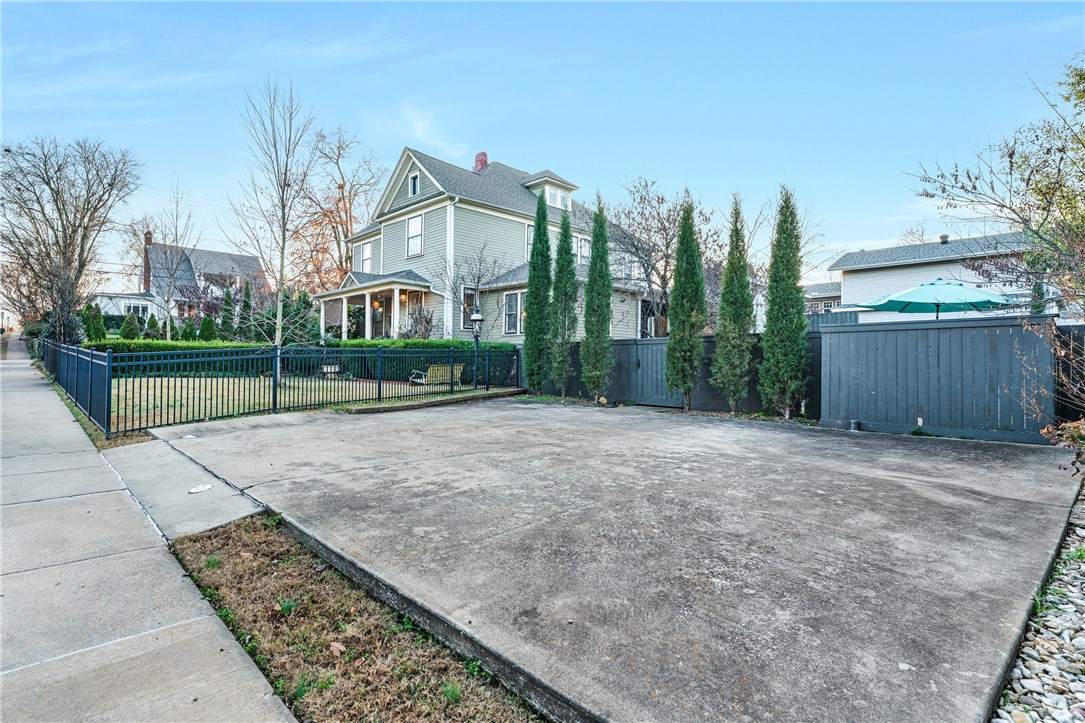 Davidsons First - Residential