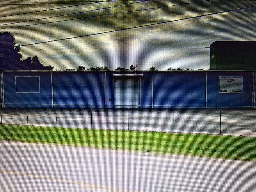 15,240Sf warehouse on 2nd Street.  Fully insulated with large drive in door and 2 dock doors.  Rail access available.  Lease option or owner finance options available.
