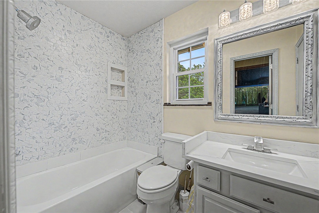 Country Acres Unit 3 Siloam Spgs - Residential