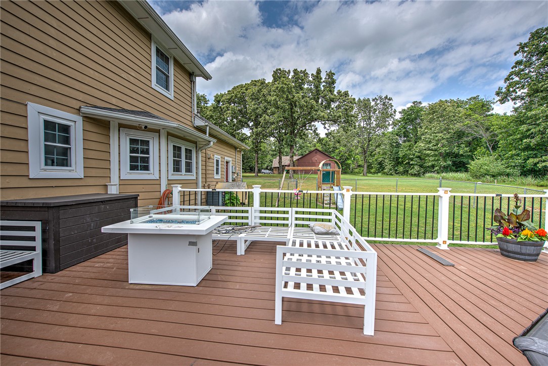 Country Acres Unit 3 Siloam Spgs - Residential