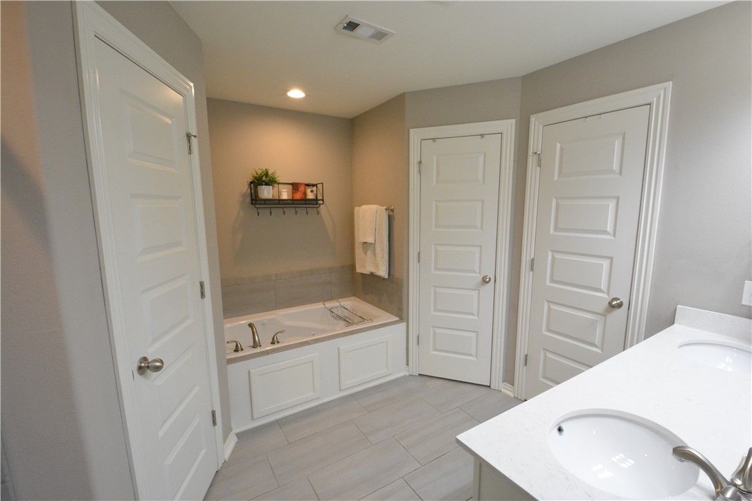 Saddle Brook Sub - Residential