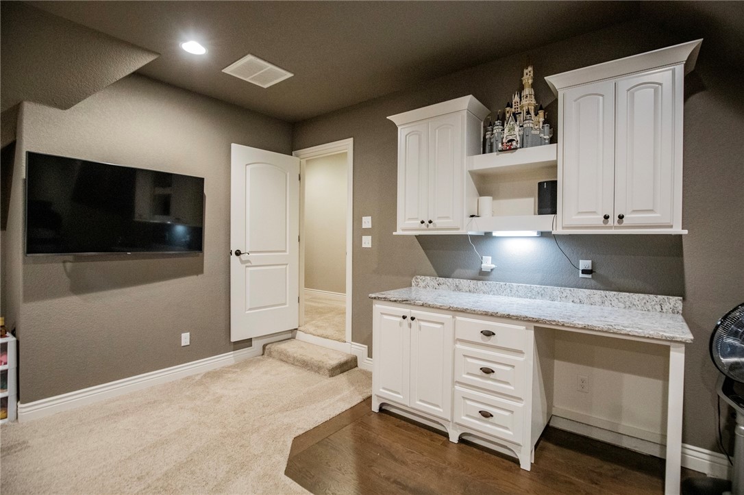 Woods Creek - Residential