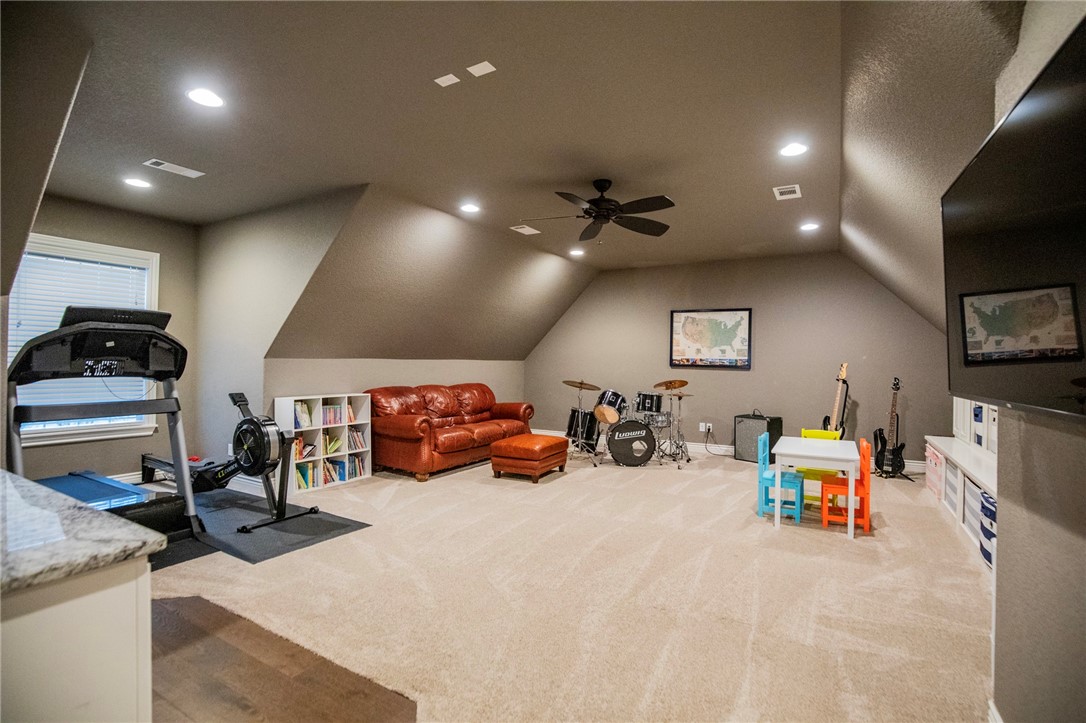 Woods Creek - Residential