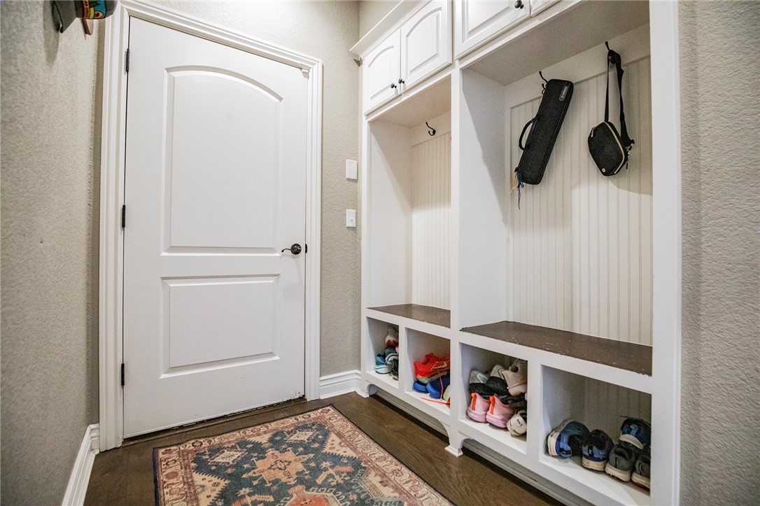 Woods Creek - Residential