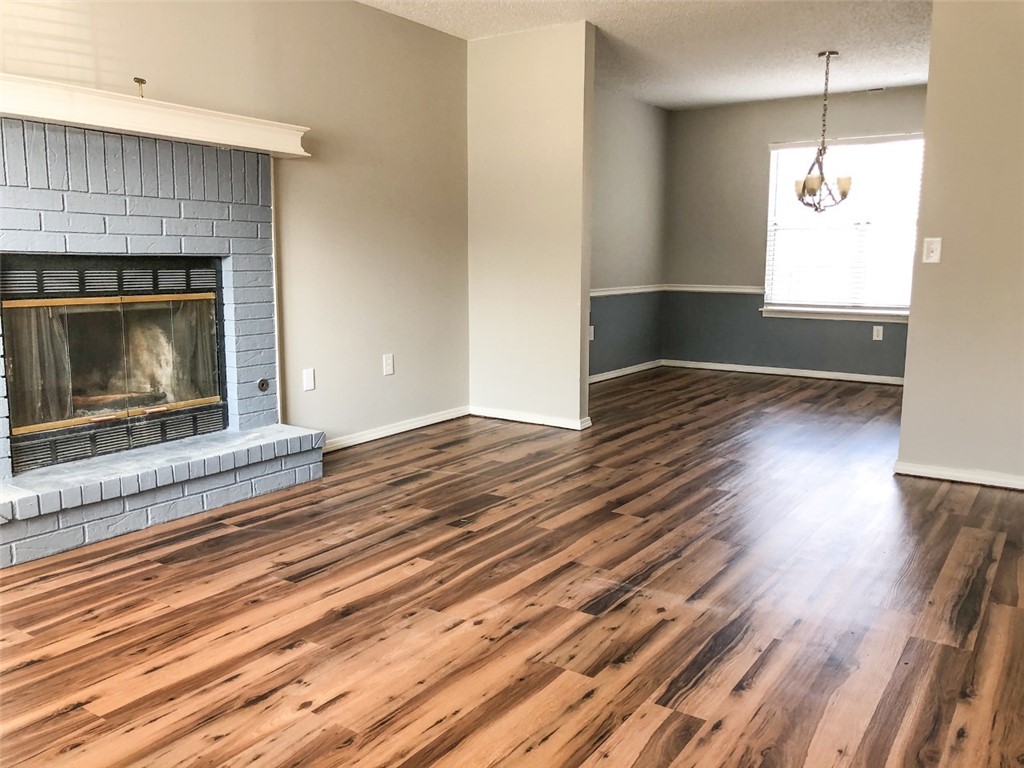 Royal Oaks Estates - Residential Lease