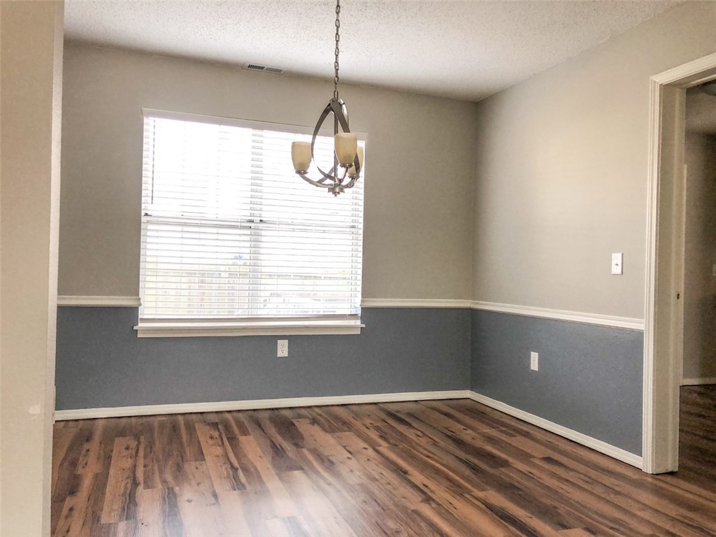 Royal Oaks Estates - Residential Lease