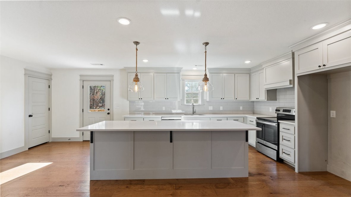 Tiverton Sub Bvv - Residential