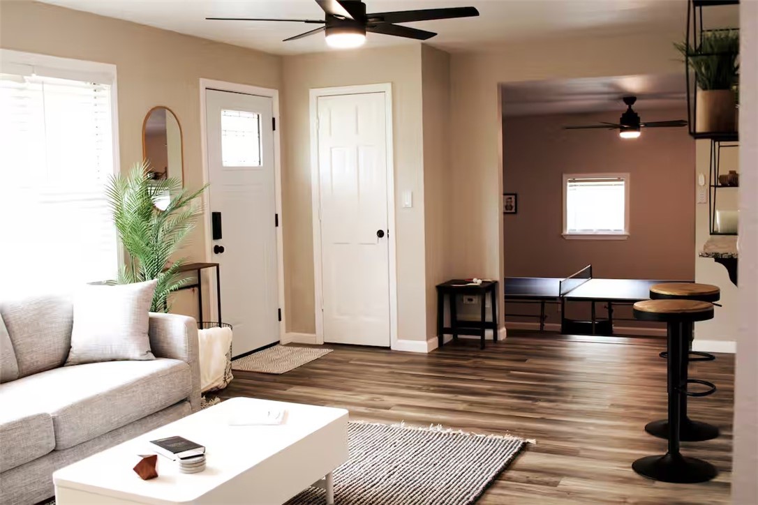 Mcgaugheys Orchard Add Rogers - Residential