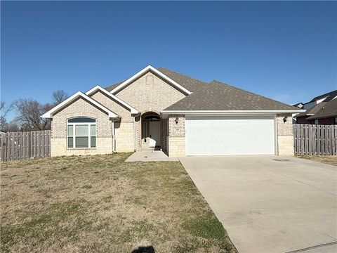 Photo of 348 Fox Circle, Pea Ridge, AR 72751 (MLS # 1331670)