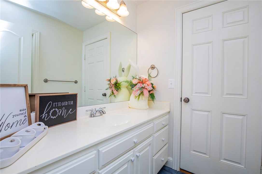 Highland Knolls Unit 2 Ph 2 Rogers - Residential