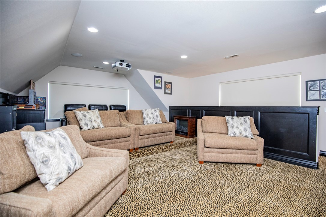 Highland Knolls Unit 2 Ph 2 Rogers - Residential