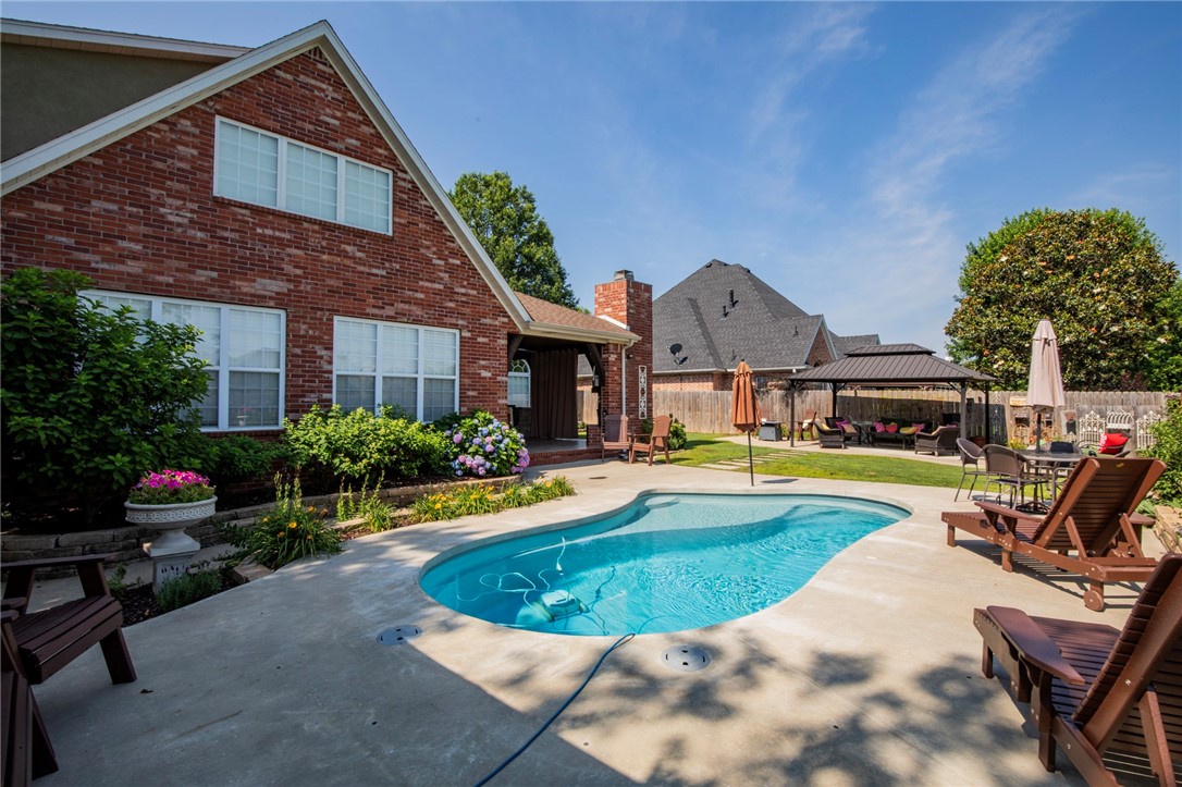 Highland Knolls Unit 2 Ph 2 Rogers - Residential