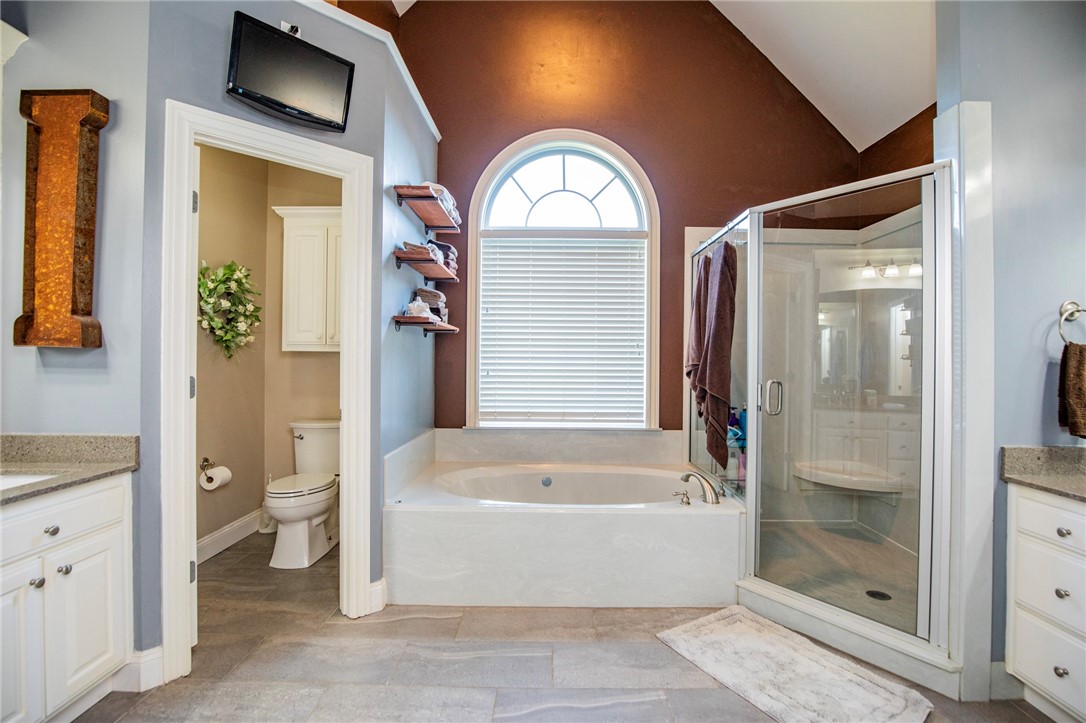 Highland Knolls Unit 2 Ph 2 Rogers - Residential