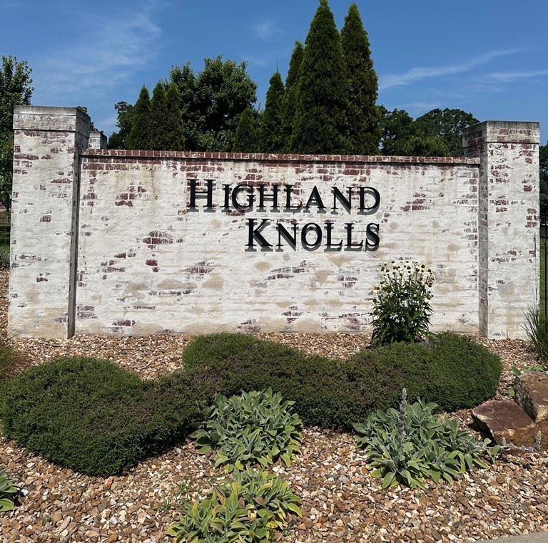 Highland Knolls Unit 2 Ph 2 Rogers - Residential