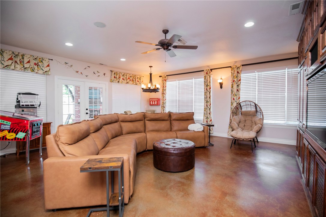 Highland Knolls Unit 2 Ph 2 Rogers - Residential