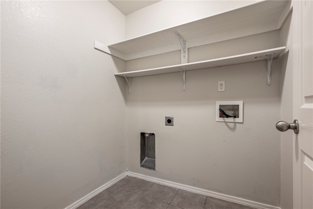 Lakewood Sub Ph Ii Lowell - Residential