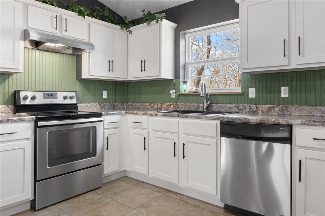 Western Oaks Ph I - Residential