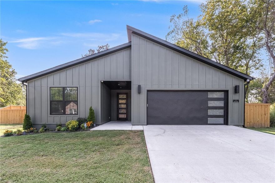 Welcome to 1 Birsay Circle in Bella Vista – a stylish new build just minutes from Interstate 49! This modern, open-concept home is filled with natural light and designed for both comfort and function. The kitchen shines with sleek cabinetry, a spacious island, and stainless appliances, while the living area offers the perfect space to relax or entertain. The primary bedroom features a spa-like bath and walk-in closet, with additional bedrooms ready for guests, office, or hobbies. Outside, enjoy a covered patio plus all of Bella Vista’s trails, lakes, and golf nearby. Move-in ready—schedule your showing today!