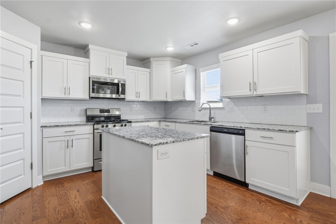 Snyder Grove Sub Ph 2 3 4 - Residential