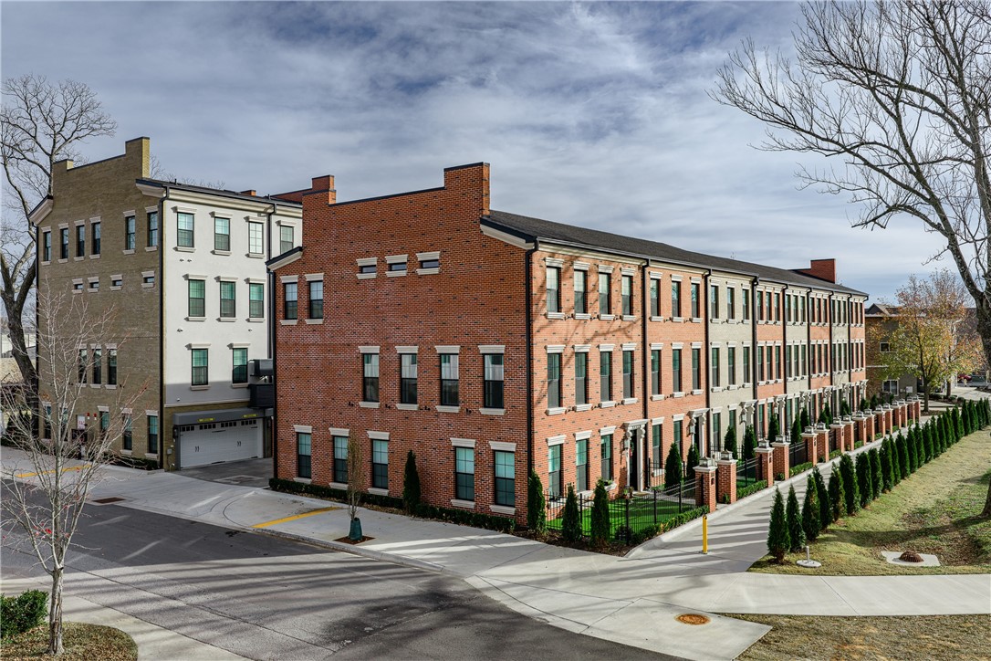 Oak One - Residential