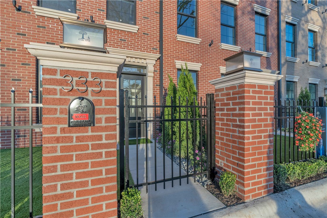 Oak One - Residential