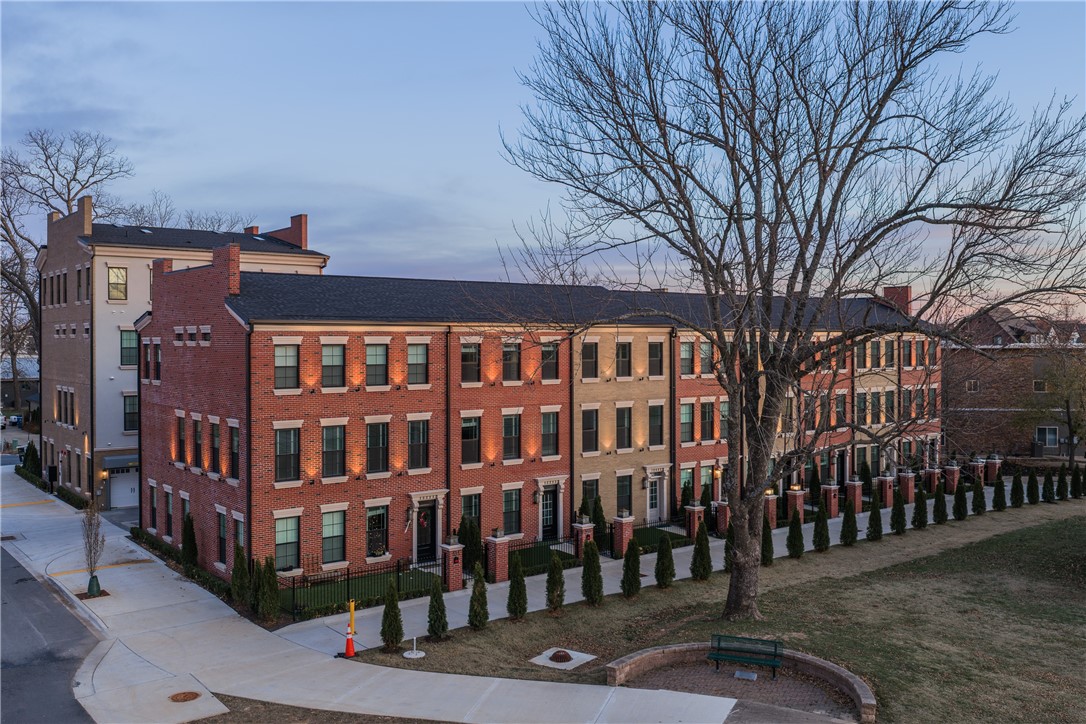 Oak One - Residential