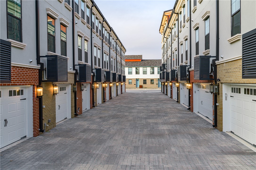 Oak One - Residential