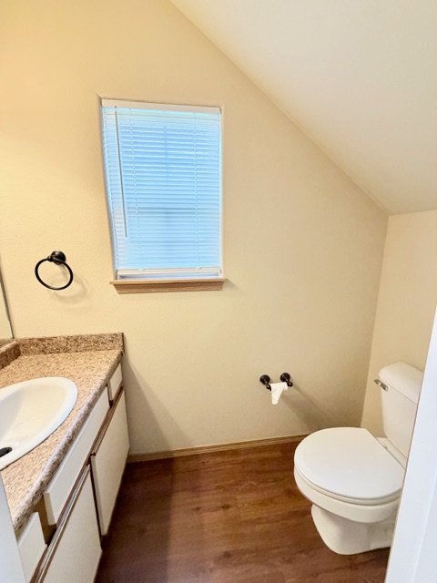 Stadium Centre Cottages Lts 1214 - Residential Lease