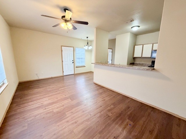 Stadium Centre Cottages Lts 1214 - Residential Lease