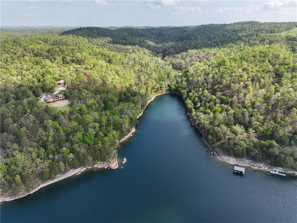 SHORECLIFF EST #1 - Residential