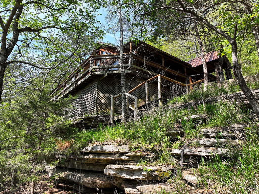 SHORECLIFF EST #1 - Residential