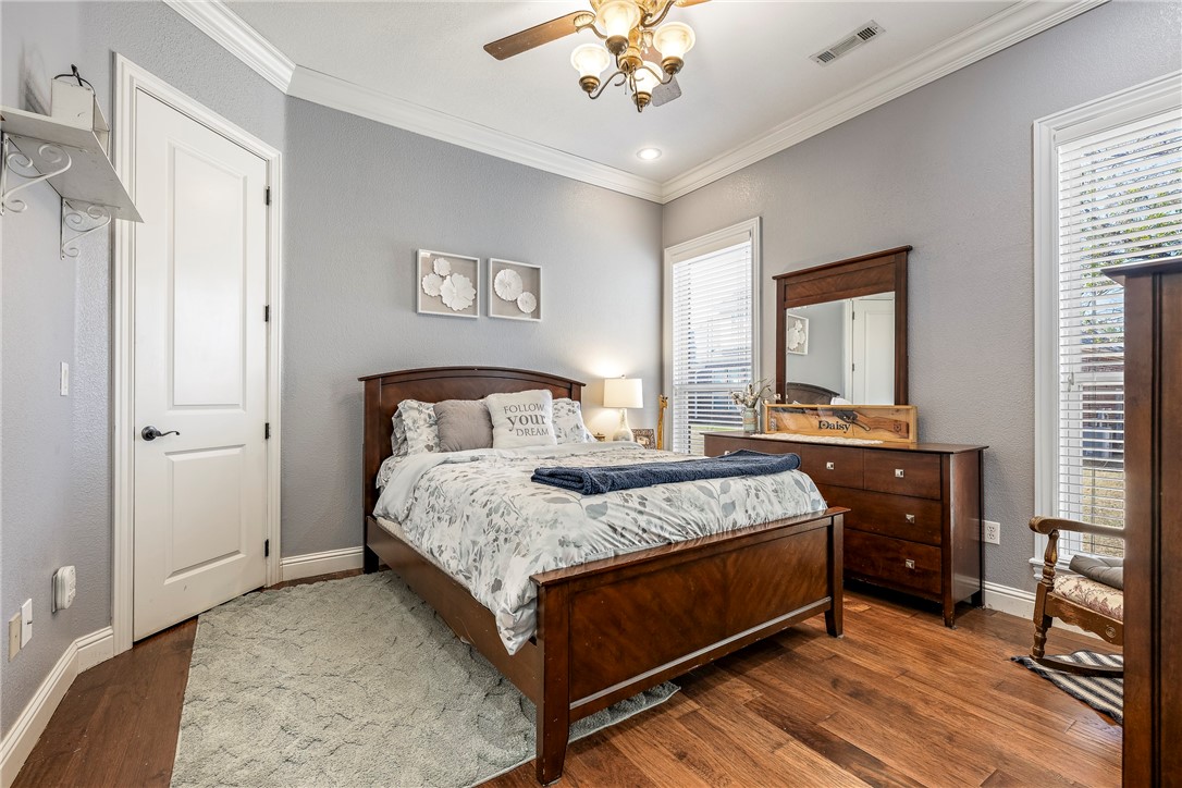 Peaks Ph Iii, The Rogers - Residential