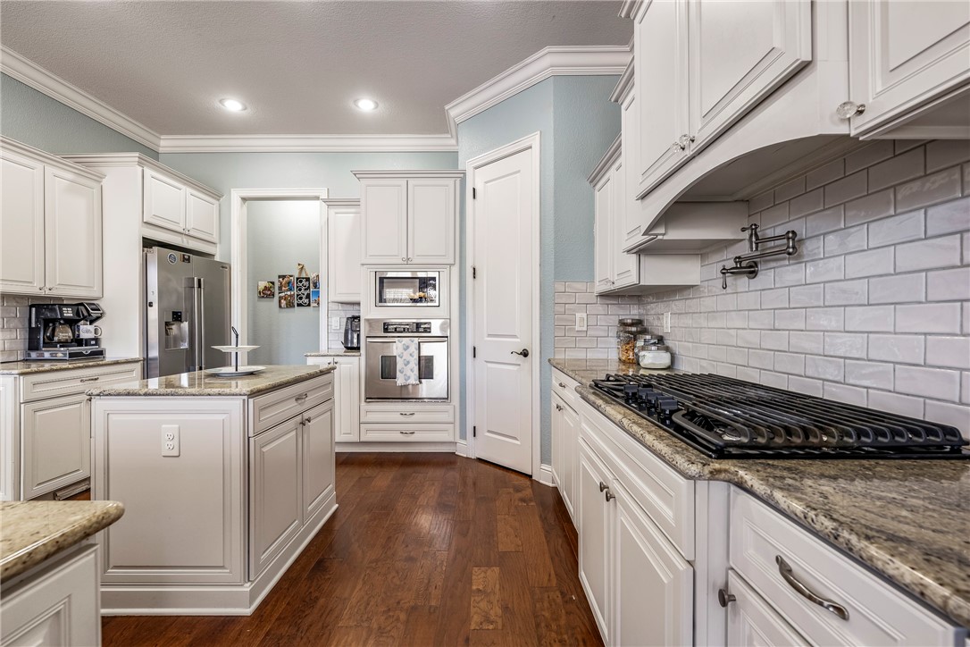 Peaks Ph Iii, The Rogers - Residential