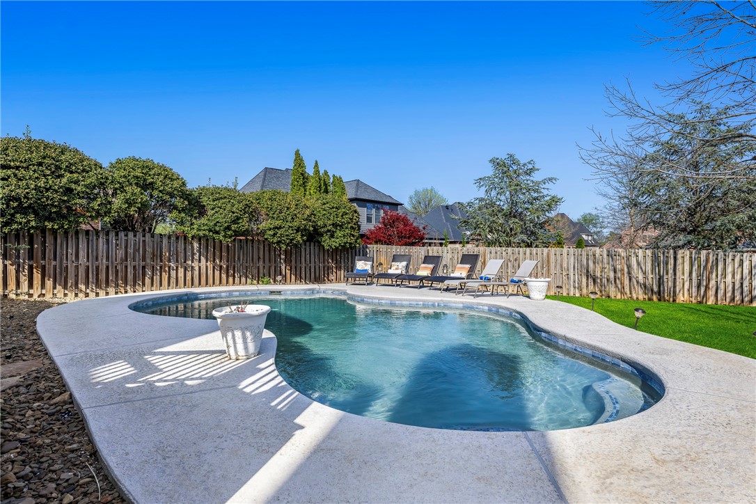 Peaks Ph Iii, The Rogers - Residential