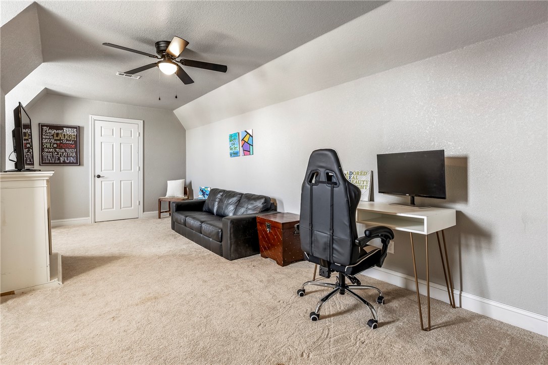 Peaks Ph Iii, The Rogers - Residential